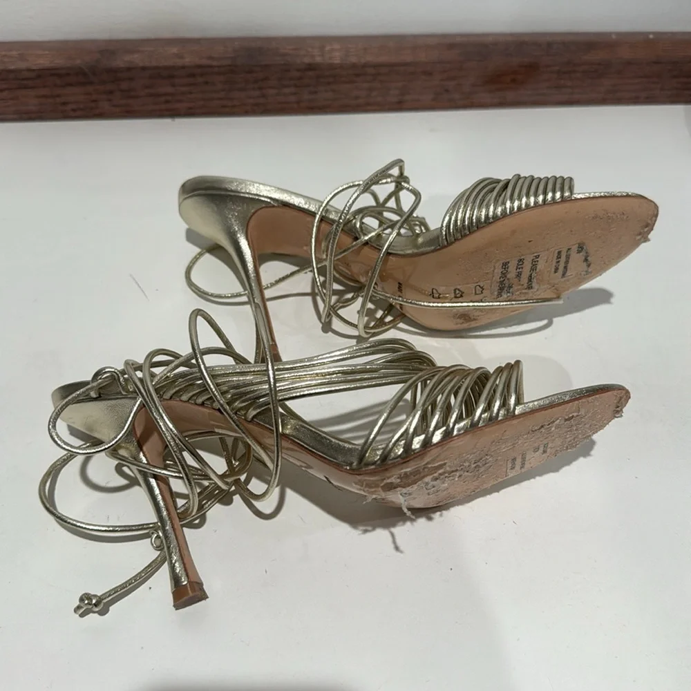 Alice + Olivia Gold Heels- size 9 - Picture 2 of 4